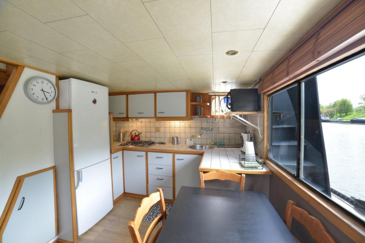 Peniche Rayclau Apartment Ronquieres
